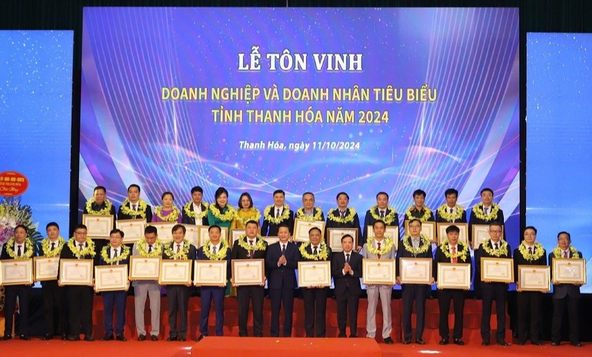 Hướng dẫn xét tôn vinh, trao tặng giải thưởng cho doanh nhân, doanh nghiệp Hướng dẫn xét tôn vinh, trao tặng giải thưởng cho doanh nhân, doanh nghiệp