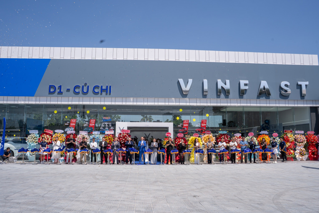 KPY bàn giao Vinfast D1