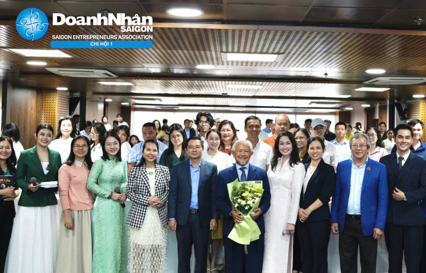 Cơn lốc quản trị 2026: Quản trị nhân tâm song hành cùng văn hóa báo cáo Cơn lốc quản trị 2026: Quản trị nhân tâm song hành cùng văn hóa báo cáo