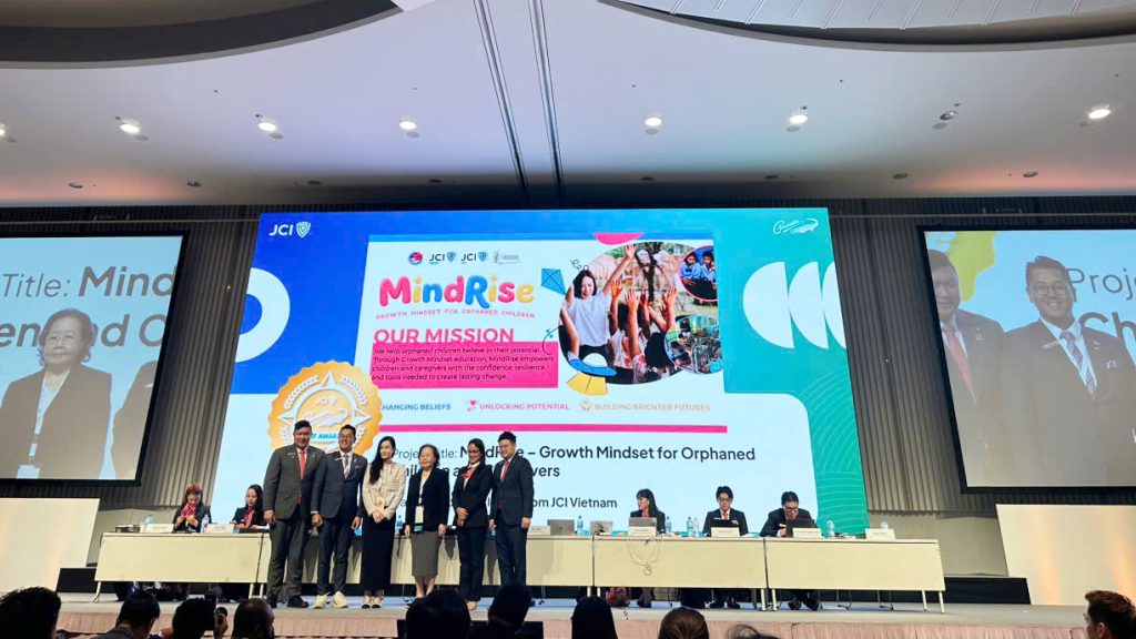 JCI Vietnam ghi dấu ấn quốc tế: Hai dự &aacute;n cộng đồng nhận t&agrave;i trợ 10.000 USD