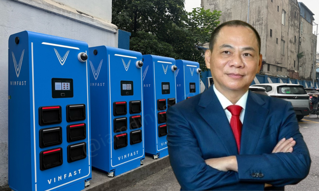 V-Green và EVNHANOI hợp tác triển khai đến 10.000 tủ đổi pin xe máy điện tại Hà Nội V-Green và EVNHANOI hợp tác triển khai đến 10.000 tủ đổi pin xe máy điện tại Hà Nội