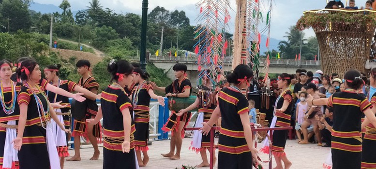 Cơ chế, chính sách bảo tồn, phát huy văn hóa truyền thống các dân tộc thiểu số- Ảnh 1.